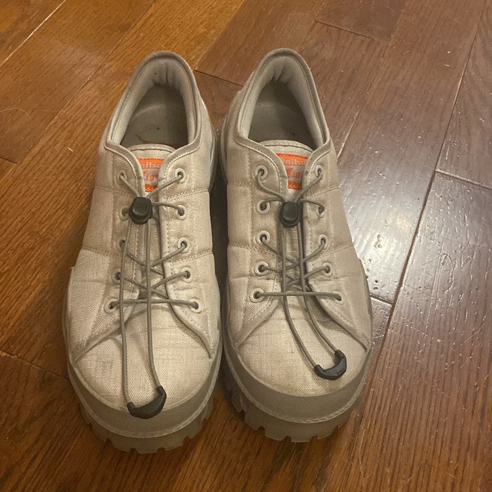 Onitsuka Tiger HMR Peak Lo shoes